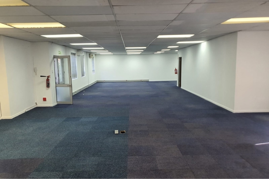 To Let commercial Property for Rent in Newton Park Eastern Cape